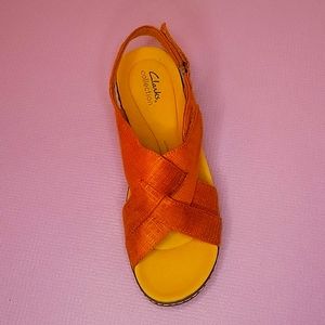 Clark's Women's Merliah Echo Heeled Sandal, Tan Interest